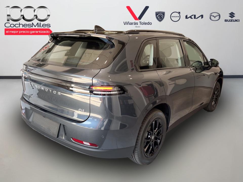0 C10 C10 REEV 28.4 kWh Life REEV Hybrid Auto