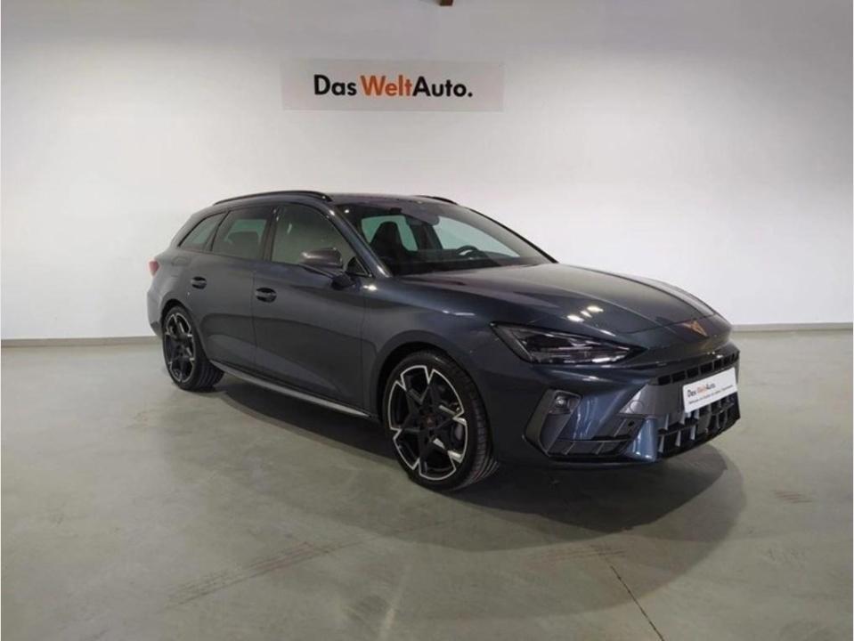 Cupra León