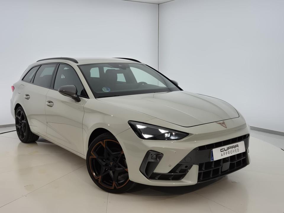Cupra León