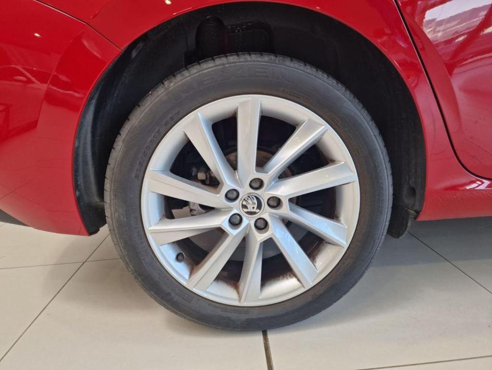Skoda Scala 1.0 TSI Selection 70 kW (95 CV)