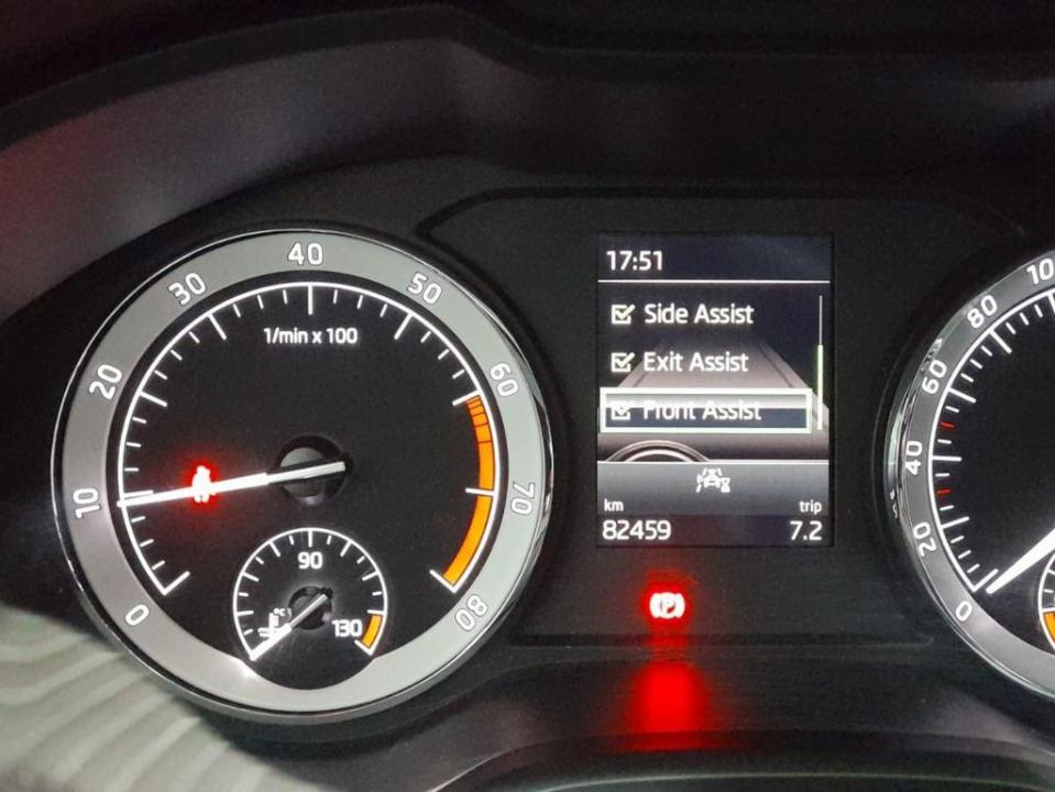 Skoda Karoq 1.0 TSI 81kW (110CV) Ambition