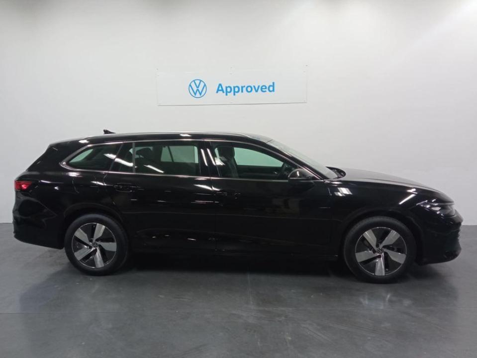 Volkswagen Passat Business 1.5 eTSI 110 kW (150 CV) DSG