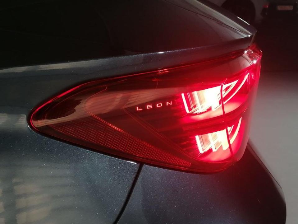 Cupra León SP 1.5 eTSI 110kW (150CV) DSG