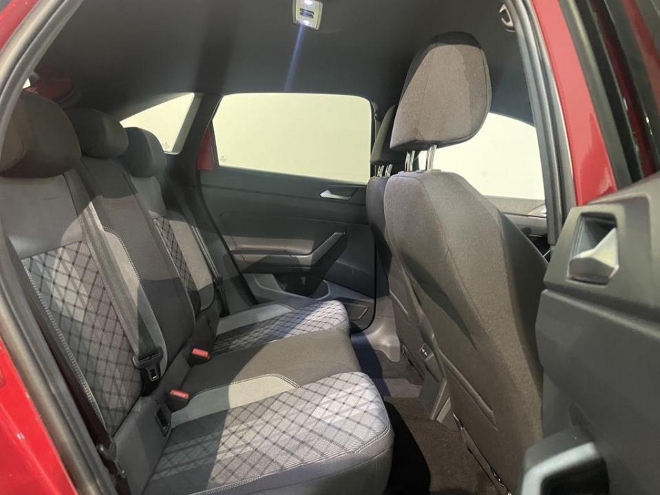 Volkswagen Taigo R-Line 1.0 TSI 81 kW (110 CV) DSG