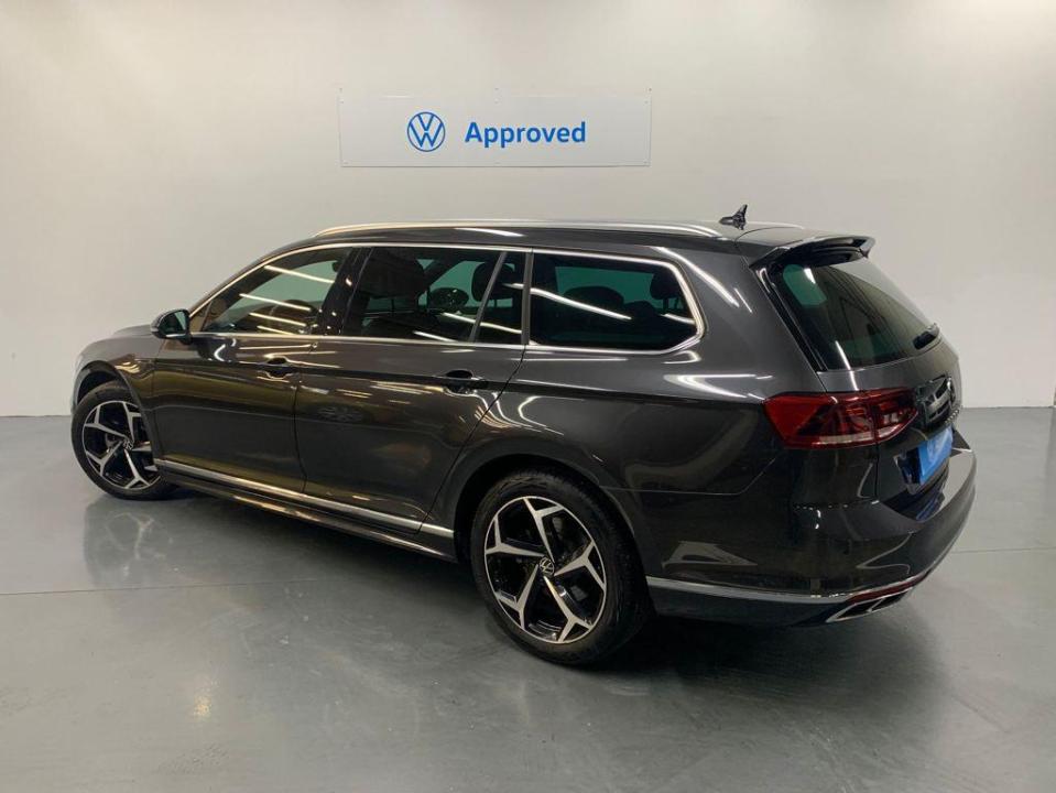 Volkswagen Passat R-Line 2.0 TDI 110 kW (150 CV) DSG