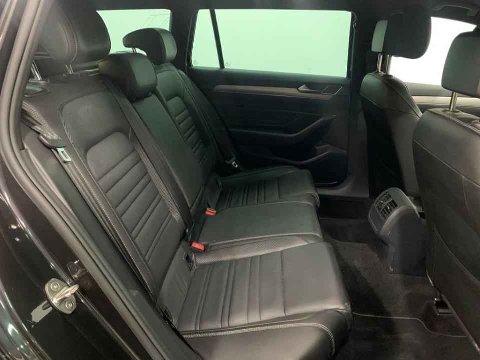 Volkswagen Passat R-Line 2.0 TDI 110 kW (150 CV) DSG