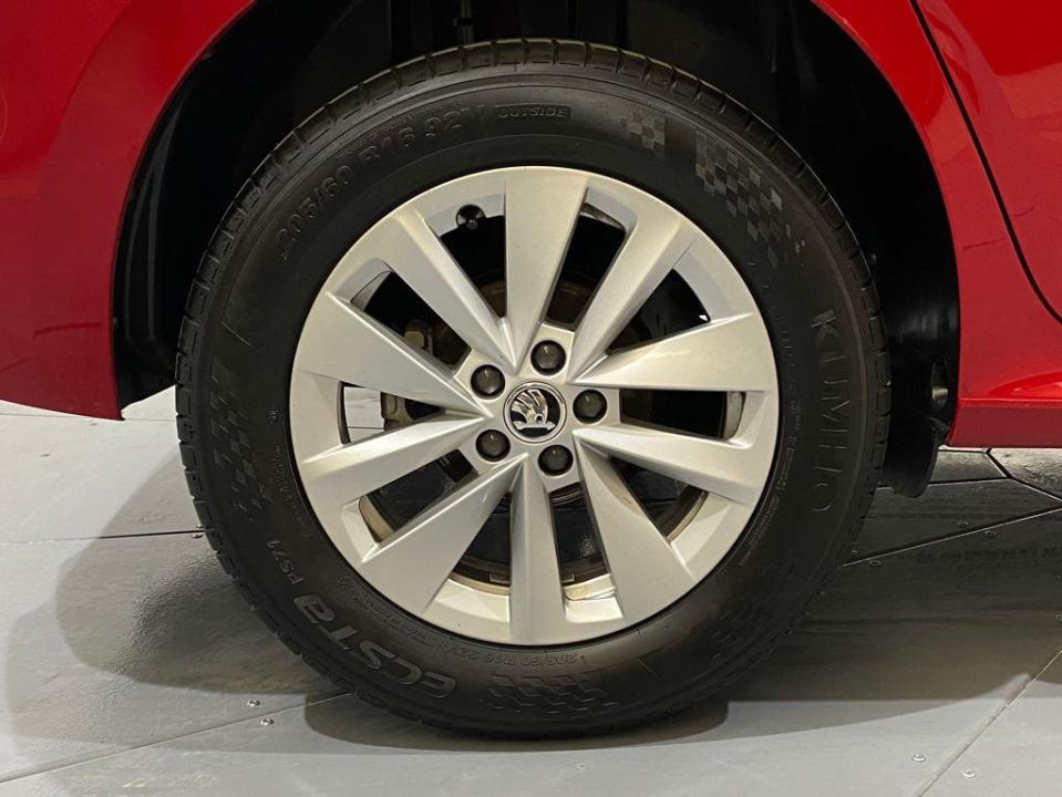 Skoda Kamiq 1.5 TSI Ambition 110 kW (150 CV)