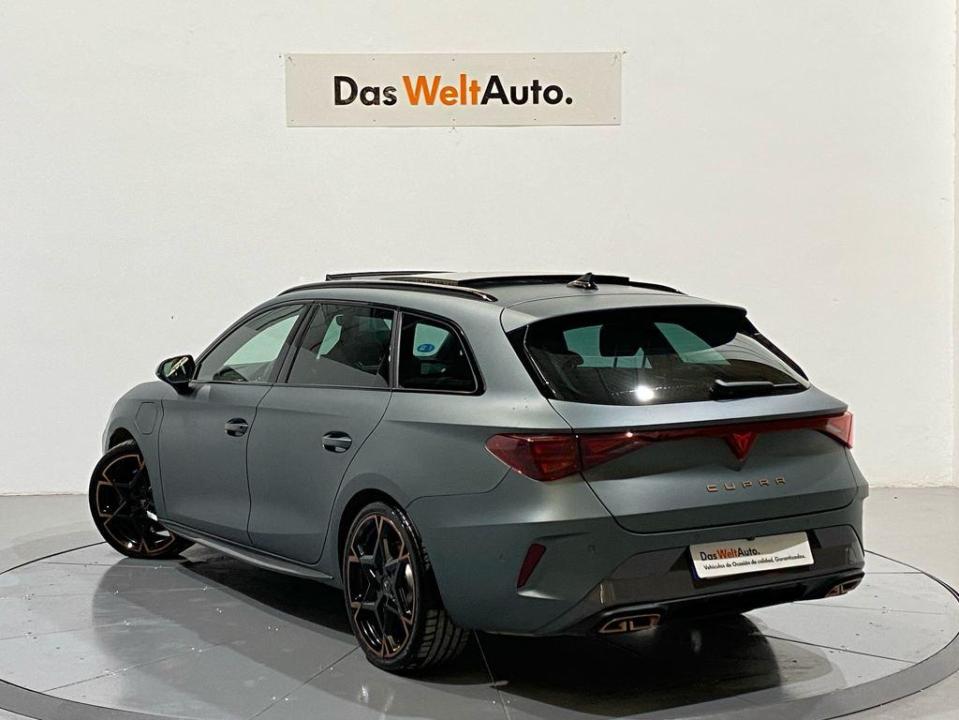 Cupra León 1.5 TSI e-Hybrid VZ DSG 200 kW (272 CV)