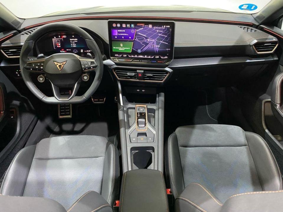 Cupra León 1.5 TSI e-Hybrid VZ DSG 200 kW (272 CV)