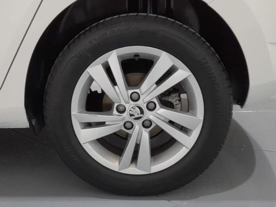 Skoda Fabia 1.0 TSI 70KW (95cv) Ambition Plus