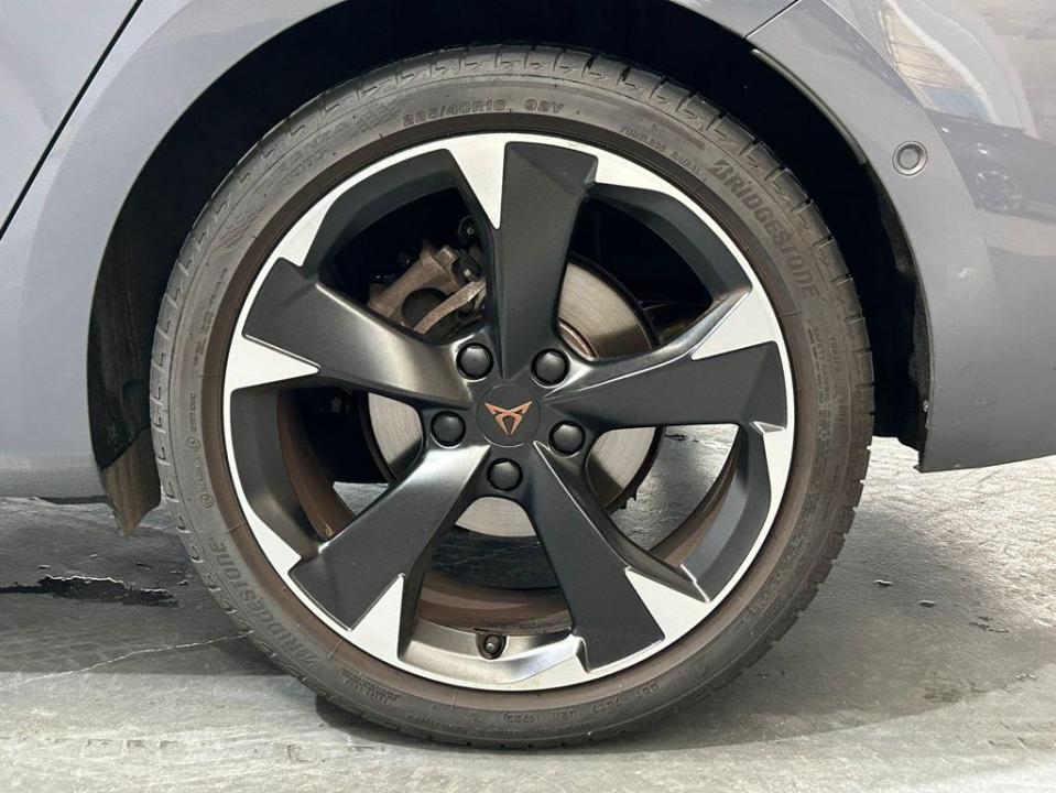 Cupra León 1.5 eTSI DSG 110 kW (150 CV)