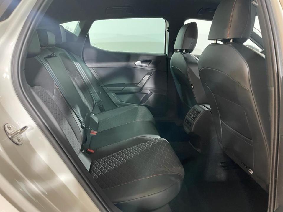 SEAT Leon 1.5 eTSI S&S FR Special Edition DSG 110 kW (150 CV)