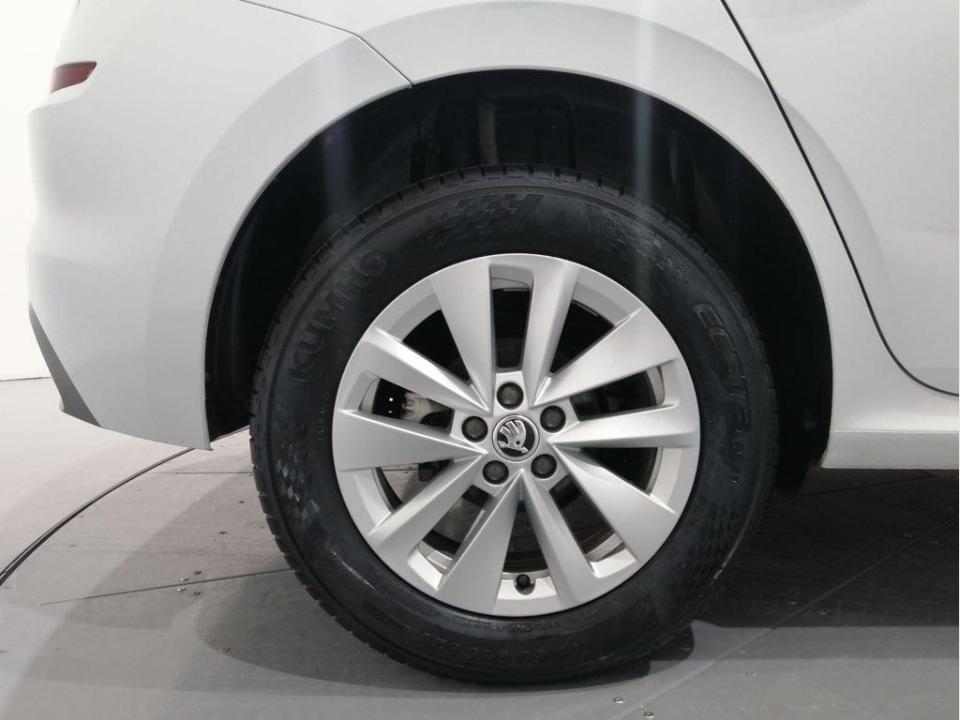 Skoda Kamiq 1.0 TSI Ambition 81 kW (110 CV)