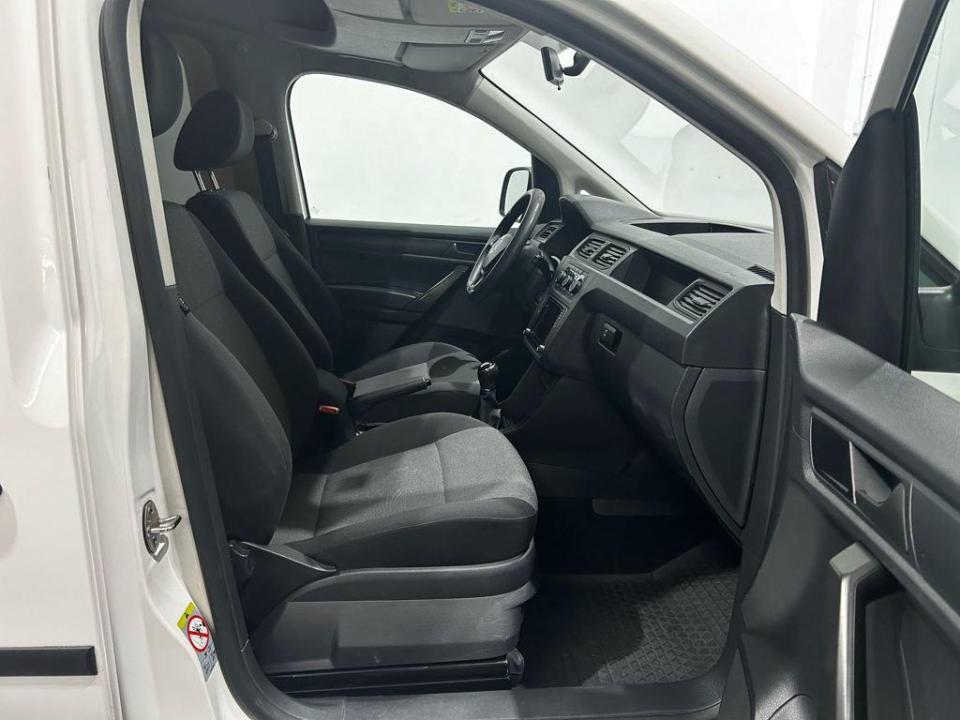 Volkswagen Caddy Profesional Kombi 1.4 TGI GNC 81 kW (110 CV)