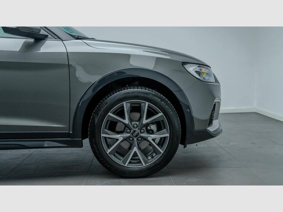 Audi A1 Adrenalin 30 TFSI 81 kW (110 CV) S tronic