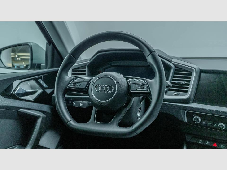 Audi A1 Adrenalin 30 TFSI 81 kW (110 CV) S tronic