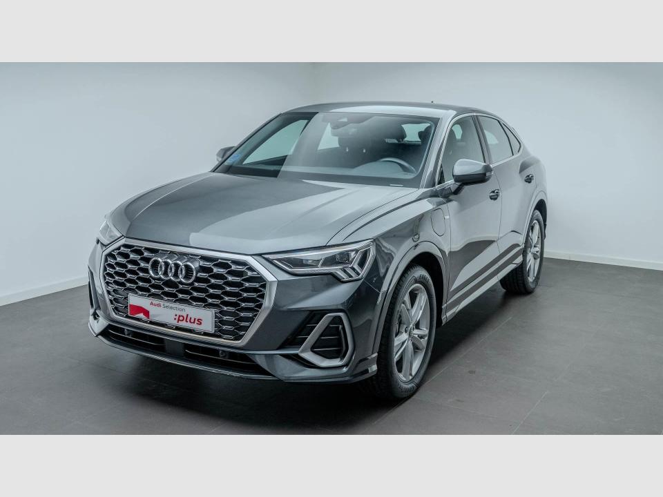Audi Q3 Sportback TFSIe S line 45 TFSI e 180 kW (245 CV) S tronic