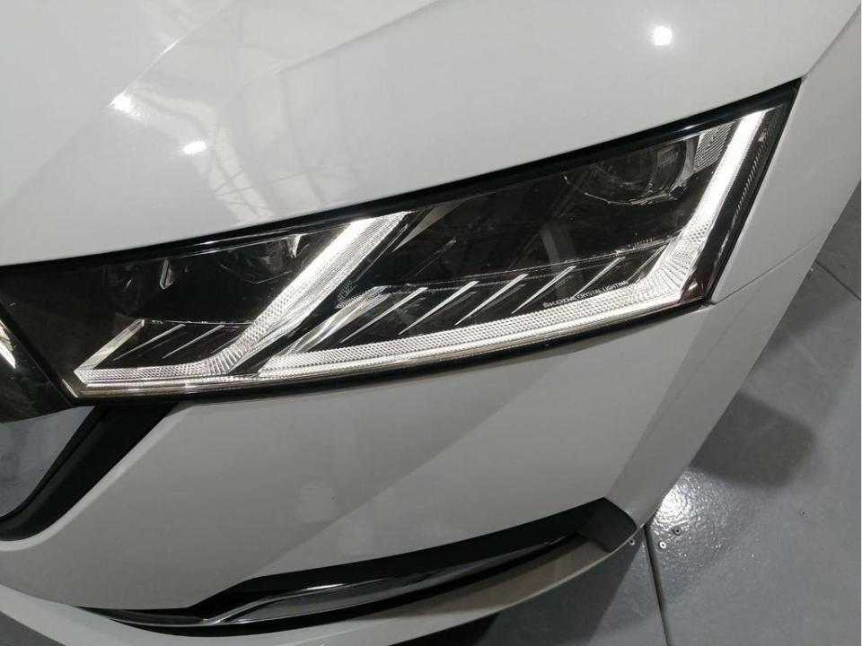 Skoda Octavia 1.5 TSI m-HEV Selection DSG 110 kW (150 CV)