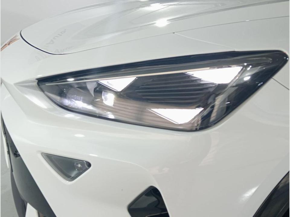 Cupra Formentor 1.5 TSI e-Hybrid DSG 150 kW (204 CV)