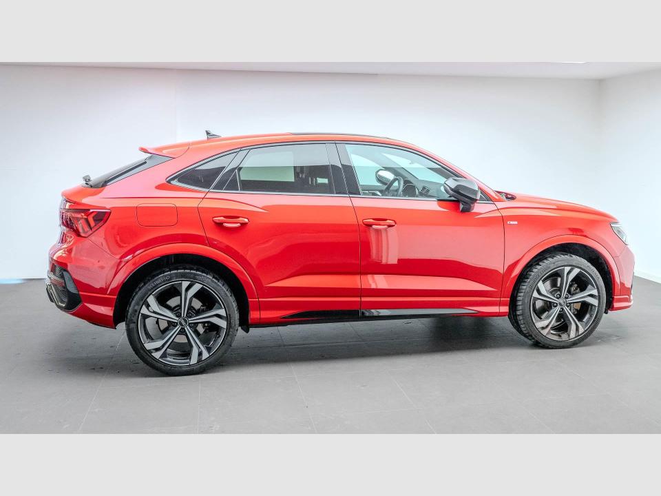 Audi Q3 Sportback TFSIe Black Line 45 TFSI e 180 kW (245 CV) S tronic