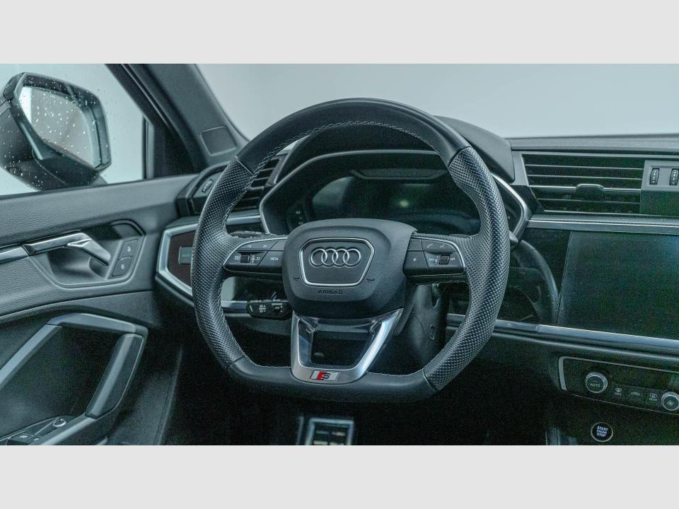 Audi Q3 Sportback TFSIe Black Line 45 TFSI e 180 kW (245 CV) S tronic