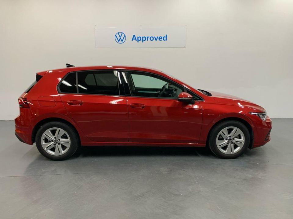 Volkswagen Golf Life 1.0 TSI 81 kW (110 CV)