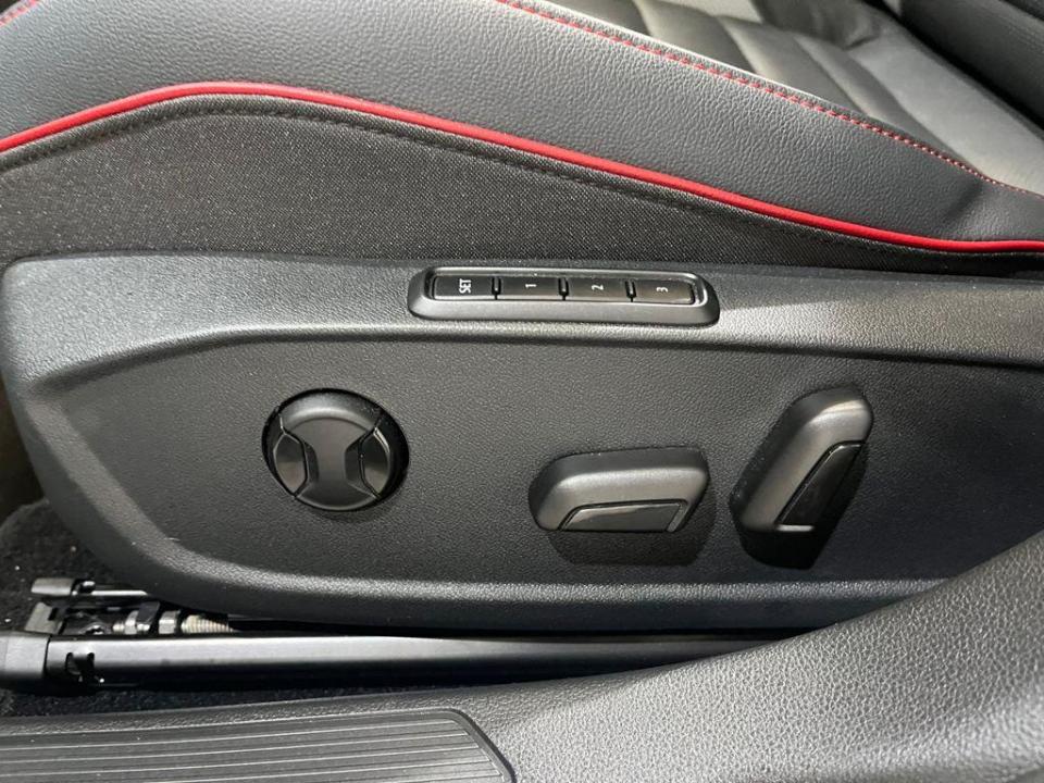 Volkswagen Golf GTI 2.0 TSI 180 kW (245 CV) DSG