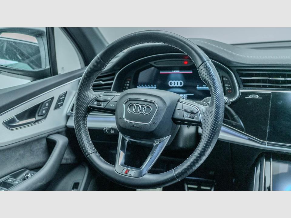 Audi Q7 Black line plus 50 TDI 210 kW (286 CV) tiptronic