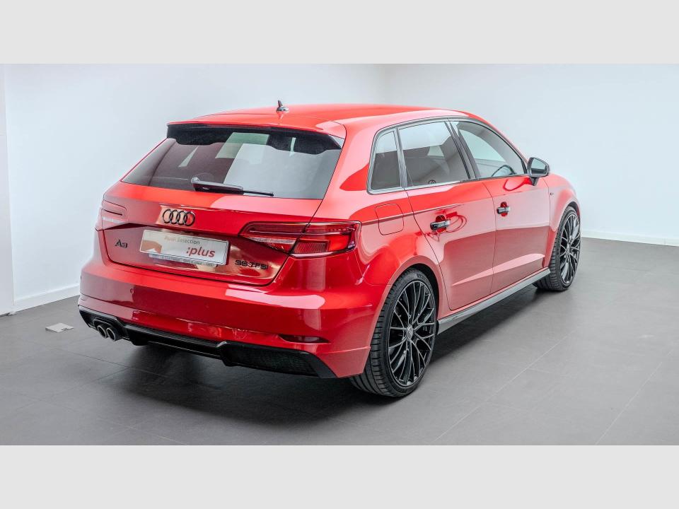 Audi A3 S line 35 TFSI 110 kW (150 CV)