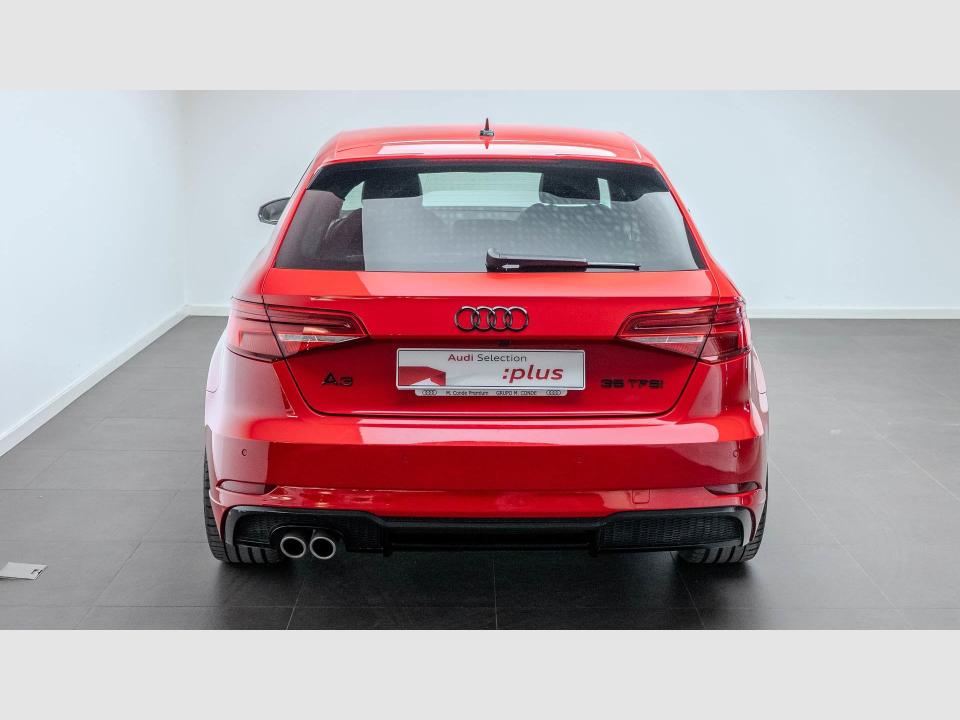 Audi A3 S line 35 TFSI 110 kW (150 CV)