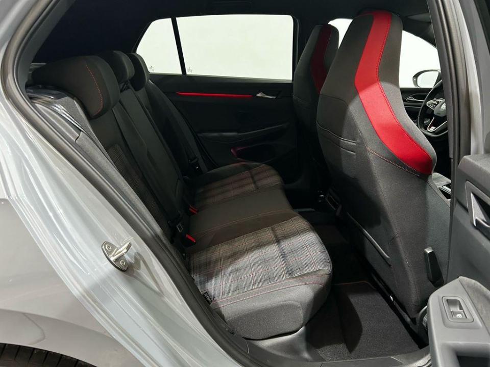 Volkswagen Golf GTI 2.0 TSI 180 kW (245 CV) DSG