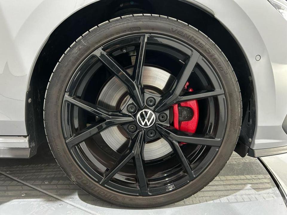Volkswagen Golf GTI 2.0 TSI 180 kW (245 CV) DSG