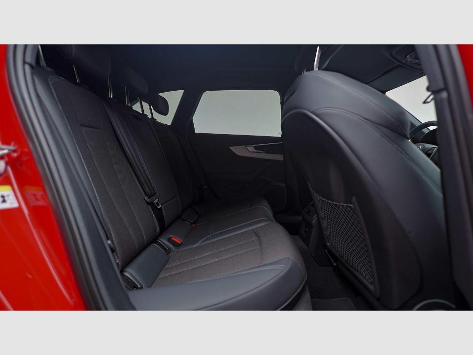 Audi A4 S line 35 TFSI 110 kW (150 CV) S tronic