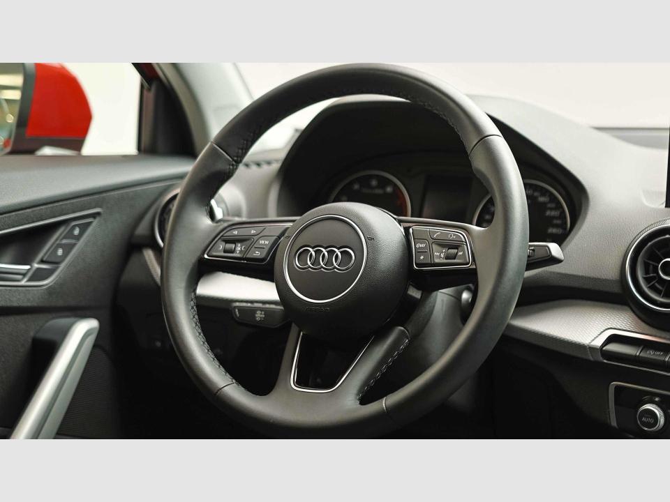 Audi Q2 Advanced 30 TFSI 81 kW (110 CV)