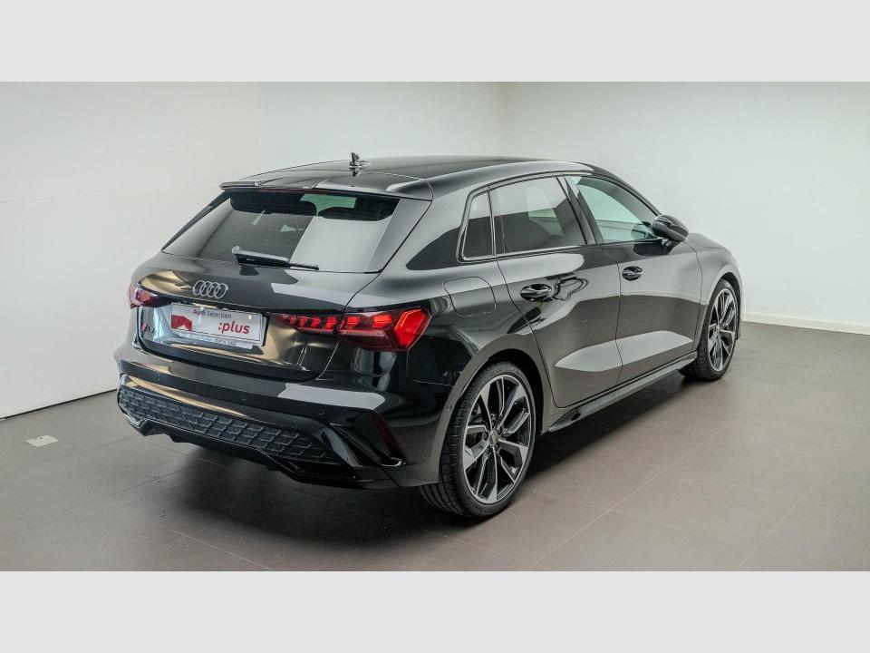 Audi A3 Black line edition 35 TFSI 110 kW (150 CV) S tronic
