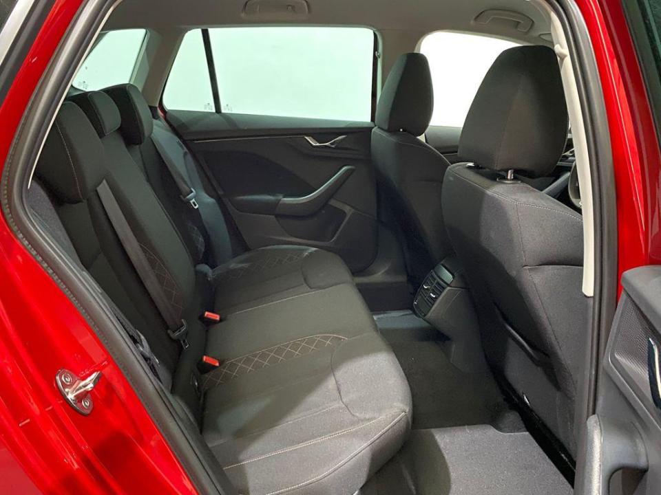 Skoda Kamiq 1.0 TSI Ambition 70 kW (95 CV)