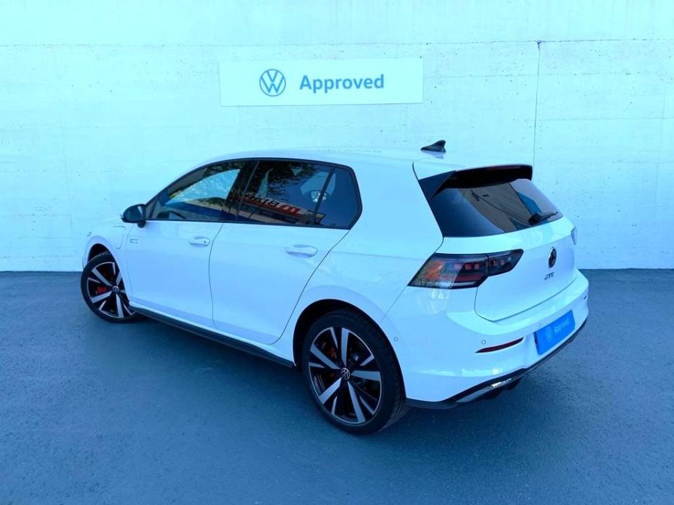 Volkswagen Golf GTE 1.5 PHEV 130kW 200 kW (272 CV) DSG