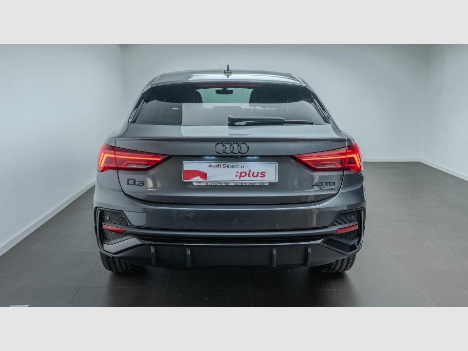 Audi Q3 Sportback Black line 40 TDI quattro 147 kW (200 CV) S tronic