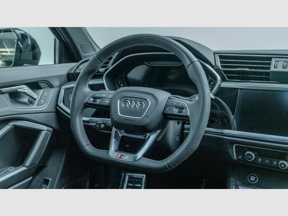 Audi Q3 Sportback Black line 40 TDI quattro 147 kW (200 CV) S tronic