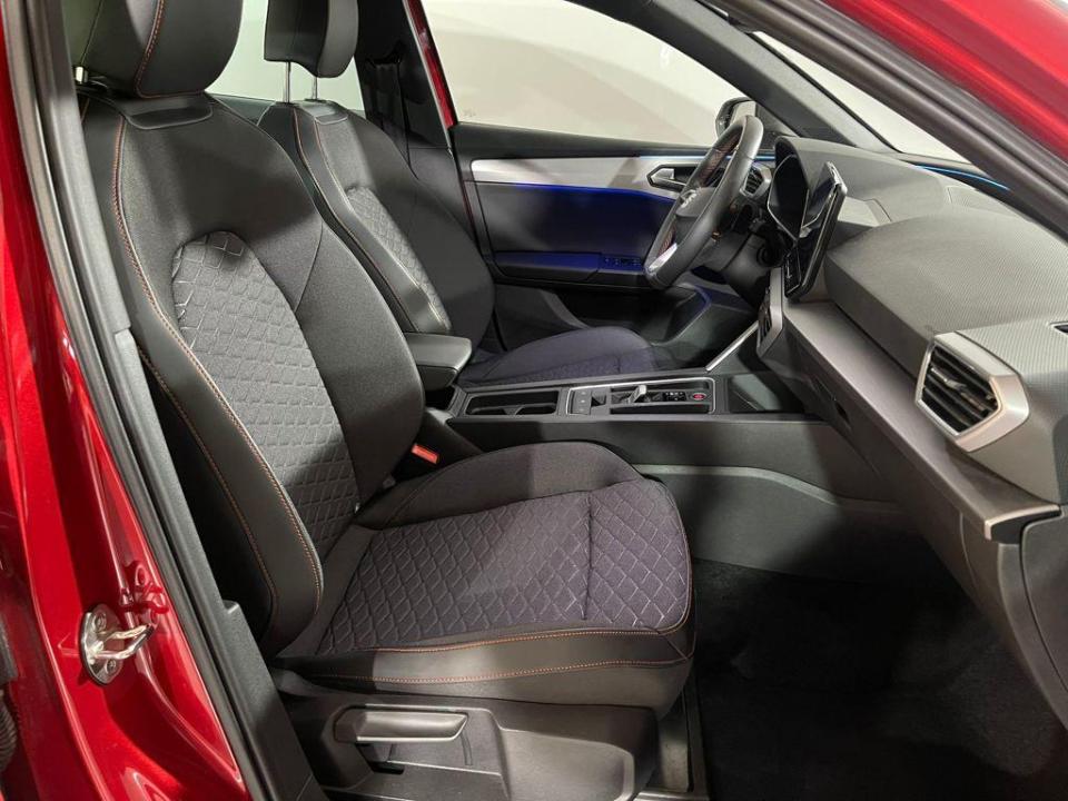 SEAT Leon 1.5 eTSI S&S FR Special Edition Vision DSG 110 kW (150 CV)