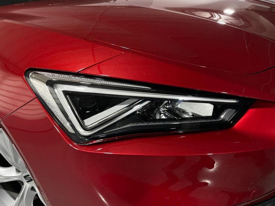 SEAT Leon 1.5 eTSI S&S FR Special Edition Vision DSG 110 kW (150 CV)