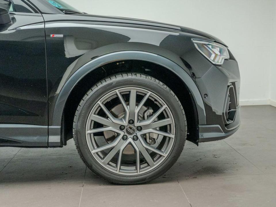 Audi Q3 Sportback Black line 40 TDI quattro 147 kW (200 CV) S tronic