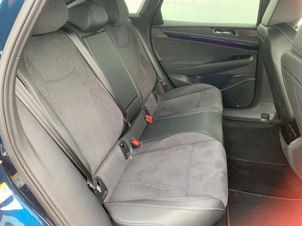 Volkswagen ID.7 Pro 77kWh Auto 210 kW (286 CV)