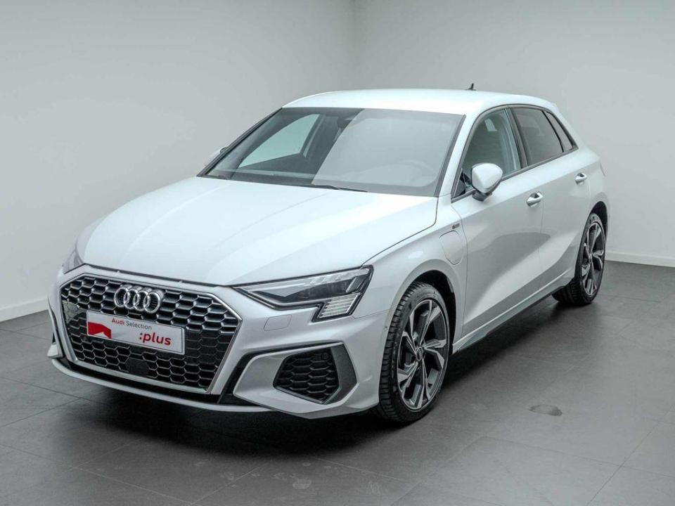 Audi A3 Sportback TFSIe S line 40 TFSI e 150 kW (204 CV) S tronic