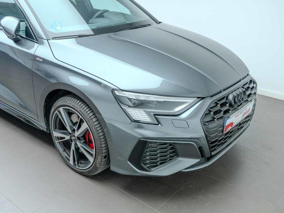 Audi A3 Sportback TFSIe Black line Competition 45 TFSI e 180 kW (245 CV) S tronic