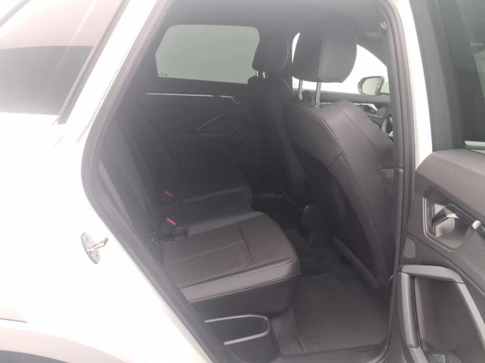 Audi Q3 S line 35 TDI 110 kW (150 CV)