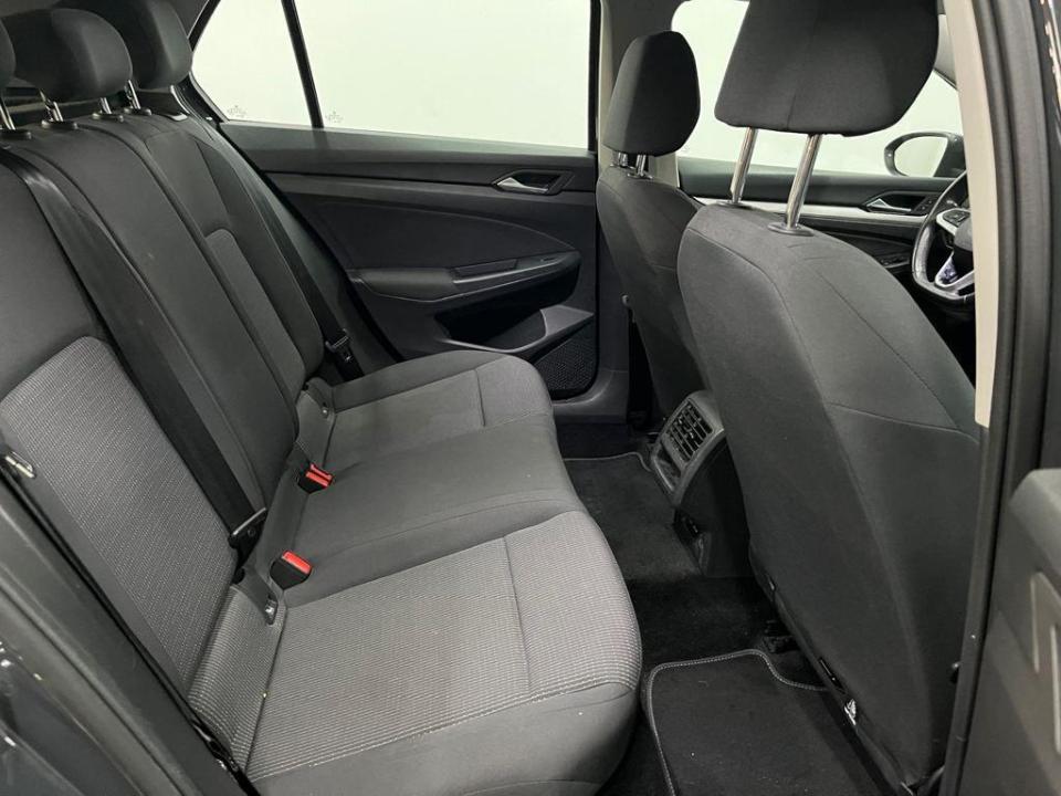 Volkswagen Golf 1.0 TSI 81 kW (110 CV)