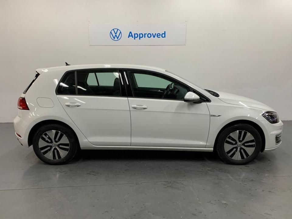 Volkswagen e-Golf  ePower 100 kW (136 CV)