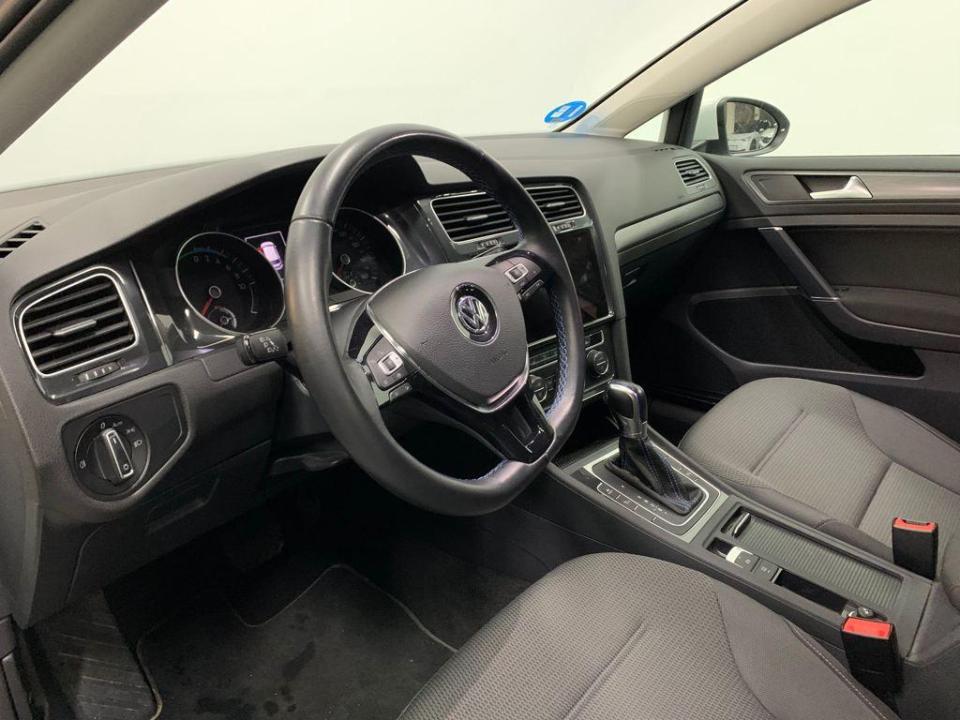 Volkswagen e-Golf  ePower 100 kW (136 CV)