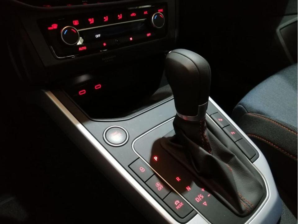 SEAT Arona 1.0 TSI FR XM DSG 85 kW (115 CV)